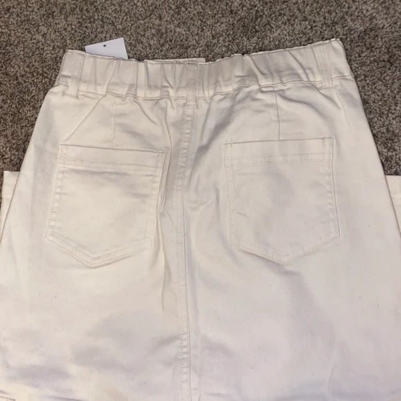 NWT- White Birch- Cargo Skirt. - Picture 5 of 5